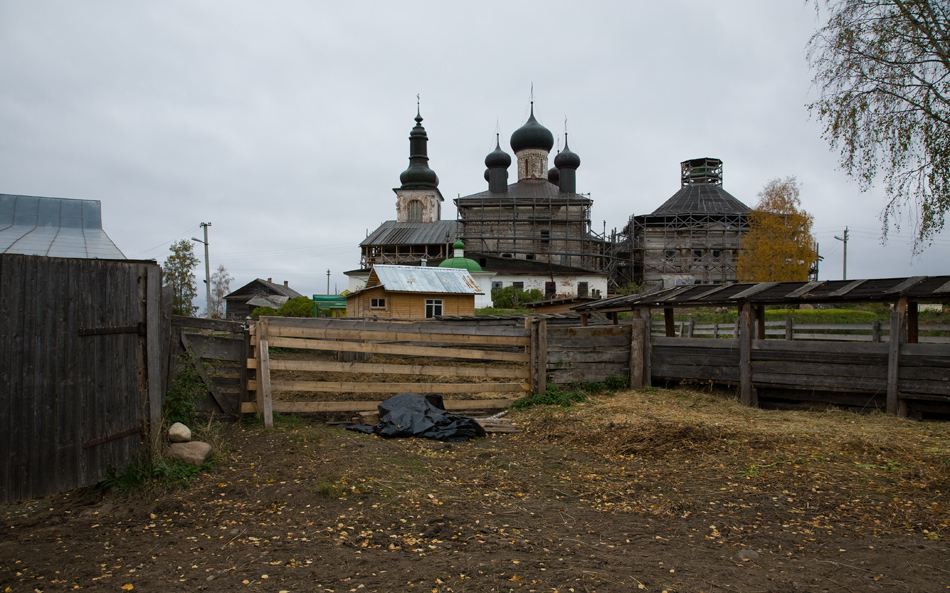   2010.
